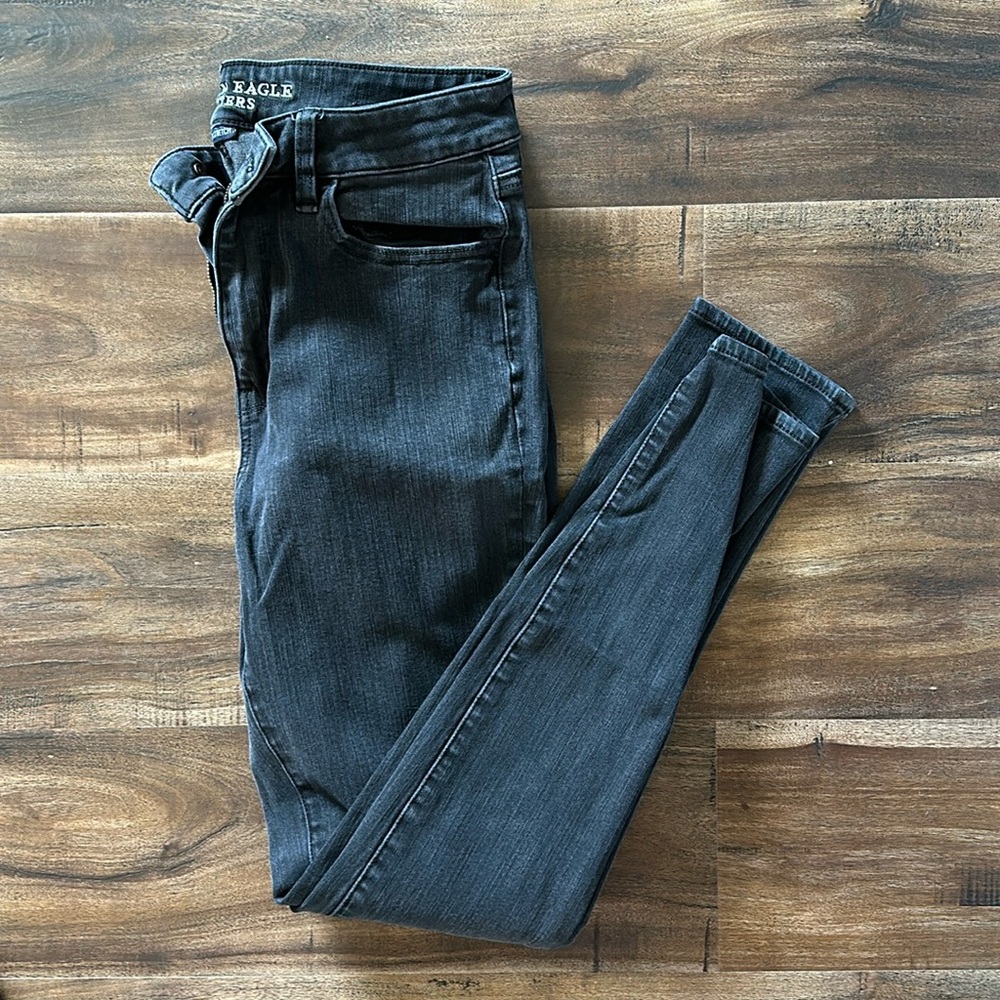 Black skinny jeans